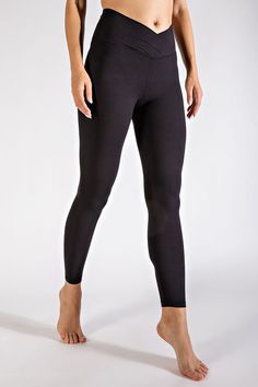 Crafted from luxuriously soft fabric, these leggings offer a buttery smooth touch against your skin. The V waist design adds a unique and flattering touch to your look, while the full length and high waist provide coverage and support. Model is 5'9" and wearing size Small.Waist: 23"Hips: 26"Length: 33"Measurement from a small: Inseam: 23" Style: Casual Print / Pattern: Plain Silhouette: Legging Fit: Fitted Embellishment: V Waist Neck Line: NA Sleeve: NA Length: Full Length Closure: Waist Band Li Butter Soft Leggings, Yoga Bottoms, V Line, Legging Fits, Soft Leggings, Local Boutique, Boutique Brands, Shoes Shop, Active Wear Leggings