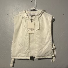 Cool Little Throw Over, See Pictures For Specific Look Of It Size Small White See Last Picture For Little Flaw On The Hood But I’m Sure It Just Needs Washed! Throw Over, Jacket With Hood, Zara White, Walker Boots, Zara Jackets, Pajama Shirt, Fit N Flare Dress, Zip Up Jacket, Rain And Snow Boots