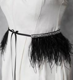 Feathers Texture, Dress Sash Belt, Wedding Dress Sash Belt, Beaded Wedding Gowns, Wedding Dress Sash, Wedding Sash Belt, Minimalist Wedding Dresses, Modesty Fashion, Dress Sash