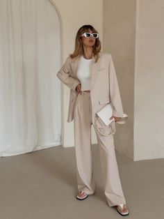 Bossy Women, Doctor Outfit, Bts Inspired Outfits, Online Fashion Store, Suit Fabric, Sporty Outfits, Women Clothes, Online Fashion Stores, Palazzo Pants