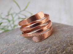 Unisex Copper Ring Size - All Ring Size Occasion:- Anniversary Gift, Birthday Gift, Wedding Gift, Gift Pendant, Valentine's Gift, Engagement Gift, New Year Gift, Christmas Gift, Other Occasion & Parties, etc. Your order will be handmade and ready for shipment in 1-3 business days. Normally we ship through USPS which takes a maximum of 2 to 3 weeks if you need fast delivery you can select shipping in your cart. Why choose us over other sellers:- Fast Shipping Best Customer Feedback History Image Quality & Concern:- * All Images are Actual gemstones. * If you have any queries & Concerns, Please feel free to ask. Shipping Policy:- World Wide Shipping is Available. * Textured design & comfortable band makes it perfect for a friendship ring, stackable ring or everyday use Feedback:- Your Feedba Wrap Around Ring, Friendship Rings, Bypass Ring, Copper Ring, Thumb Ring, Wrap Ring, New Year Gift, Copper Rings, Thumb Rings