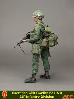 One Sixth Military Figure : ACE 25TH INFANTRY DIVISION (Vietnam) First Aid Pouch, M1 Helmet, Entrenching Tool, Jungle Boots, Military Gear Tactical, Military Action Figures, Helmet Covers, Military Figures