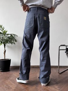 FOLLOW MY SHOP TO CHECK DAILY UPDATES & PRICE DROPS Vintage Carhartt Simple Work Pants Size 32x34 Waist (1/2) - 16'' Length - 33.5'' Leg Opening - 9'' Pants are in very good pre-owned condition Shipping options: - standard shipping in 7-15 days - priority in 3-5 business days (price will be more) Check out my other items & follow - new arrivals every week! If you have any questions regarding the item, shipping - feel free to contact any time. All items are genuine. Customer satisfaction is our priority! Pants Gris, Simple Work, Carhartt Pants, Vintage Carhartt, Work Pants, Mens Trousers, Mens Pants, Ukraine, I Shop