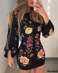 Olivia Mark - Floral Print Cut Out Lantern Sleeve Bodycon Dress Dresses Bodycon, Floral Bodycon, Bodycon Dress With Sleeves, Bodycon Floral Dress, High Waist Dress, Body Con Dress, Mini Robes, Printed Bodycon Dress, Dresses Floral