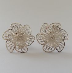 "Flower Earrings Flor de Alegria - Silver Filigree Earrings - Sterling Silver Earrings - Flower Stud Earrings - Bridal Earrings - Gift Idea Filigree - delicate jewellery technique made from silver or golden threads \"embroidering\" kind of metalwork lace that is specific to Spain, especially an Andalusian town Cordoba, where they call it a cordobese filigree. This craftsmanship has been passed from generation to generation, nonetheless nowadays there are very few craftsmen left who know to perfo Delicate Jewellery, Filigree Bracelet, Silver Flower Earrings, Filigree Jewelry, Silver Items, Filigree Earrings, Gold Fashion Necklace, Flower Stud Earrings, Generation To Generation