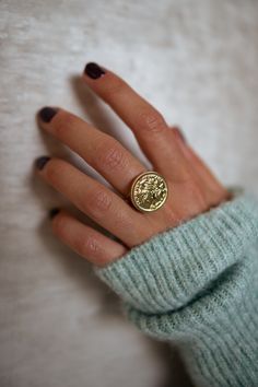 Dainty, unique, adjustable golden ring made out of high-quality stainless steel that features a coin-like pendent on the top. Coin Rings Women, Golden Rings Design For Women, Gold Coin Ring, Bridal Hair Buns, Parisian Women, Golden Ring, Coin Ring, Women's Jewelry And Accessories, Gold Coins