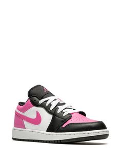 Jordan Kids TEEN Air Jordan 1 Low Sneakers - Farfetch Jordan Low, Pink Nike, Pink Nikes, Kids Jordans, Air Jordan 1 Low, Nike Kids, Jordan 1 Low, Low Sneakers, Air Jordan 1