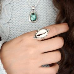 Material: Genuine Sterling Silver 92.5Gemstone: Cowry ShellRing size: Choose your sizeRing face Length: 35mmCondition: Brand new Cowrie Ring, Jewelry Accessories Rings, Silver Ring With Stone, Boho Ocean, Full Finger Ring, Southwest Boho, Full Finger Rings, Rings Boho, Unique Silver Rings