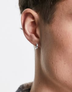 Accessoires von ASOS DESIGN Denn auf die kleinen Dinge kommt es an Im Kreolenstil Glatte Oberfläche Steckverschluss Das Produkt ist aus hygienischen Gründen vom Umtausch ausgeschlossen Earings Piercings Aesthetic, Best Earrings For Men, Boy Jewelry, Studs For Men, Mens Earrings, Earrings Men, Holiday Gifts For Men, Mens Earrings Hoop, Boys Jewelry