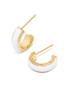 Find KENDRA SCOTT Ainsley Enamel Huggie Hoop Earrings on Editorialist. Kendra Scott Ainsley Enamel Huggie Hoop Earrings.Color:Gold/White Enamel.Earrings. Preppy Earrings, Dainty Gold Earrings, Preppy Jewelry, Kendra Scott Earrings, Hoop Earring Sets, Classy Jewelry, Girl Jewelry, Stacked Jewelry, Jewelry Lookbook