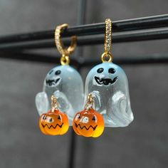 Halloween Ghost Hoop Earrings Charming Dangling Jewelry for Women gifts spooky fall earrings. Size: 2.6cm/1.02 in Length x 1.8cm/0.71 in Width  (one size) Whats included with your purchase:  2x Spooky Dangling Halloween Ghost earrings PRODUCT OVERVIEW: *Handmade Earrings  *Style: Halloween, Ghost, Dangling, Spooky, Earrings, Women's Jewelry, Fall Jewelry, Fall season *3D Spooky Ghost size : 1.02 in *Material: Stainless Steel, Acrylic, Transparent Item Colors:  WHITE, ORANGE , BLACK , ORANGE , BL Labu Halloween, Ghost Earrings, Pumpkin Earrings, Ghost Pumpkin, Halloween Earrings, Halloween Jewelry, Halloween Ghost, Girls Jewelry, Jewelry Earrings Hoops