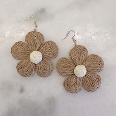 Brand New Raffia Floral Earrings - Brown / Tan / Cream - Daisy Earrings - Boho - Bohemian - Trendy - Beachy - Beach Earrings - Vacay Vibes - Vacation Jewelry Spring Gift Jewelry In Natural Color, Natural Color Spring Jewelry Gift, Natural Jewelry Gift For Spring, Spring Natural Color Jewelry Gift, Beige Flower Jewelry For Summer, Bohemian Natural Jewelry For Spring, Spring Bohemian Natural Color Jewelry, Brown Floral Jewelry For Spring, Natural Color Bohemian Jewelry For Spring