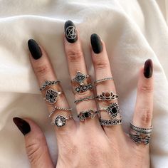 Black Ring Sets Black Ring Set, Delicate Stacking Rings, Hp Universe, Black Soul, Dark Mysterious, Pastel Nails Designs, Layering Jewelry, Edgy Jewelry, Brain Cells