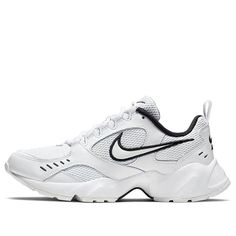 Nike Air Heights White Black Marathon Running Shoes/Sneakers Nike Air Heights, Nike Air Max 200, Air Max 200, Dr Shoes, Shoe Ideas, Body Outfit, Marathon Running Shoes, Fashion Performance, Dad Shoes