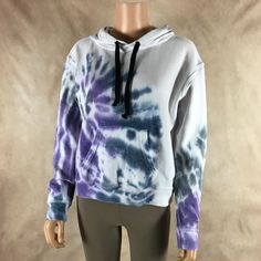 Vintage Havana Splattered Tie-Dyed Hoodie Sweatshirt Soft Fleece Hoodie With Splattered Tie Dye Cotton/Polyester Nwt Size: Small Approximate Measurements: Armpit To Armpit 23" Length 21.5" Tie Dye Sweatshirt For Winter, Sporty Tie Dye Long Sleeve Hoodie, Acid Wash Tops With Drawstring Hood And Relaxed Fit, Sporty Cotton Tie-dye Hoodie, Relaxed Fit Acid Wash Top With Drawstring Hood, Acid Wash Top With Drawstring Hood And Relaxed Fit, Tie-dye Hoodie With Drawstring Hood, Casual Tie-dye Sweatshirt With Drawstring Hood, Casual Tie Dye Hoodie With Drawstring