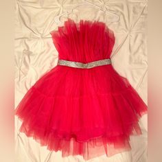 Perfect Party Dress For A Special Occasion. Nwt. Tulle Mini Evening Dress For Party, Pink Tulle Holiday Dress For Party, Mini Tulle Evening Dress For Party, Mini Length Tulle Evening Party Dress, Elegant Evening Tutu Dress For Prom Season, Elegant Evening Tutu Dress For Prom, Evening Tulle Mini Dress Knee-length, Knee-length Tulle Mini Dress For Evening, Strapless A-line Dress With Ruffles For Party