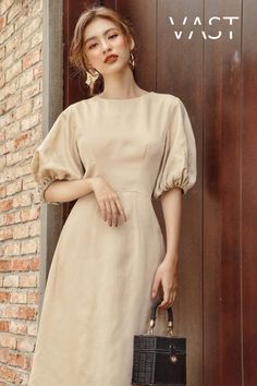 Amy Linen Dress – VAST Linen Dresses Elegant, Peasant Sleeve, Linen Fashion, Midi Shift Dress, Vintage Inspired Outfits, Vestidos Vintage, الرسومات اللطيفة, Linen Clothes, Modest Dresses