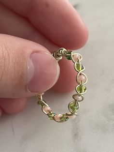 Braided Wire Jewelry, Wired Bracelets With Beads, Seed Bead Wire Jewelry, Simple Wire Ring, Adjustable Beaded Wire Jewelry, Beaded Wire Jewelry, Homemade Rings Wire, Flower Wire Ring, Cute Wire Rings