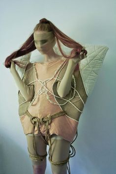 Architectural Fashion, Extreme Fashion, Sculptural Fashion, Weird Fashion, Avant Garde Fashion, Fashion Costume, Dieselpunk, Comme Des Garcons, Costume Design