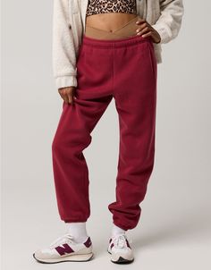 OFFLINE By Aerie Cloud Fleece Jogger Joggers Women, Offline By Aerie, 2024 Christmas, Fleece Joggers, Cool Stuff, Charlotte Tilbury, The Cool, Christmas List, American Eagle Outfitters