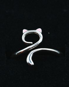 925 Sterling Silver Silver, pink ears Adjust from size 6 to size 9 Silver Cat Ring, Sterling Silver Cat, Cat Ring, Silver Cat, Luxury Rings, Mens Wedding Rings, Ring Collections, Sterling Ring, Ring Bracelet