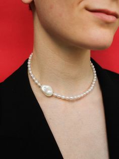 ON ME: - Total strand length is 16" All sizes: 16 inch - 41 cm 18 inch - 46 cm Introducing our Freshwater Pearl Choker with big bead pearl necklace, a truly unique necklace that exudes elegance and sophistication. Crafted with lustrous freshwater pearls, this pearl necklace doubles as a pearl choker, making it a versatile addition to any jewelry collection. Perfect as a mother in law gift, this piece is a delicate necklace that also serves as a statement necklace for any occasion. Whether you're White Pearl Choker Necklace, Pearl White Beaded Choker Necklace With Pearl Drop, Single Strand Pearl Choker With Round Beads, Pearl Single Strand Choker With Round Beads, Pearl Drop Beaded Choker Necklace, Pearl White Choker Necklace With Pearl Drop, Pearl Choker Necklace With Pearl Charm, Pearl Drop Beaded Pearl Choker Necklace, White Choker With Pearl Pendant And Round Beads