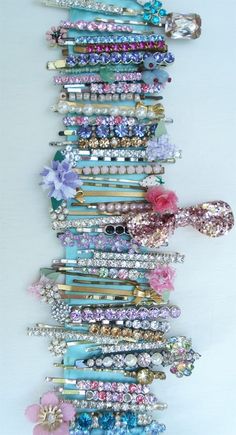 . Organizing Hair Accessories, Diy Hair Accessories, Girly Stuff, Head Band, Hair Sticks, Bijoux Diy, Diy Hairstyles, Bling Bling, Hair Jewelry