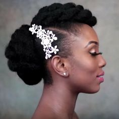 Natural Hair For Wedding, Afro Bridal Hairstyles, Hairstyle For Natural Hair, Hair For Wedding, Wedding Gif, Hairstyle Men, Textured Curly Hair