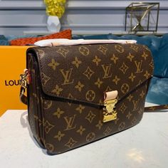 Description L.V Pochette Metis Bag Monogram Canvas For Women, Women’s Handbags, Shoulder And Crossbody Bags 9.8in/25cm LV M44875 Rep 1:1 Size: 25 x 19 x 7 cm / 9.8 x 7.5 x 2.8 inches (Length x Width x Height) With its on-trend satchel silhouette, the Pochette Métis bag has become an object of fashion desire. This compact, go-everywhere model in the House’s Monogram canvas features a distinctive S-lock closure with a polished gold-tone finish. Versatile and unexpectedly roomy, it is fitted with a Lv Pochette Metis, Louis Vuitton Pochette Metis, Lv Pochette, S Monogram, Louis Vuitton Pochette, Luxury Products, Canvas Handbags, Evening Clutch Bag, Vuitton Bag