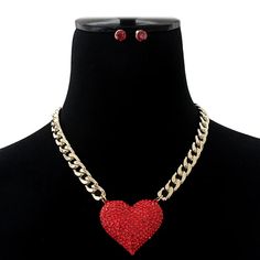 Material: Lead compliant plated metal, glass Closure: Lobster clasp Size: 17" length, 3" extender, 1.8" pendant Big Heart Necklace, Evening Necklace, Necklace Big, Necklace Elegant, Jewelry Elegant, Puffed Heart, Necklace Heart, Elegant Necklace, Necklace Fashion