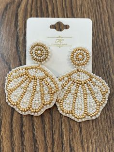 2.375 inches long Very Light! Beadwork Embroidery Jewellery, Handmade Earrings Ideas Beads, Beaded Shell, Beaded Embroidery Earrings, Diy Earrings Materials, Earrings Diy Handmade, Diy Earrings Easy, Diy Fabric Jewellery, Diy Bead Embroidery