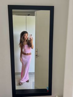 baby pink set, oufit inspo, maxi skirt, tube top, ootd Europe Summer Outfits, Top Ootd, Tube Top Outfits, Tube Top And Skirt, Skirt Aesthetic, Girly Fits, Tailored Clothes, Pink Set