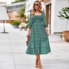 Falling Silhouette, Loose Midi Dress, Free Falling, Printed Long Dresses, Dresses By Length, Green Midi Dress, Boho Maxi, Boho Look, Boho Maxi Dress