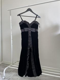 Stunning festive Miu Miu dress for events in great vintage condition 10/10 Miu Miu Velvet Dress, Miu Miu Long Dress, Miu Miu 2000, Chic Velvet Midi Dress For Evening, Velvet Midi Evening Dress, Velvet Midi-length Evening Dress, Velvet Midi Dress For Evening, Velvet Midi Length Evening Dress, Elegant Velvet Midi Dress For Evening