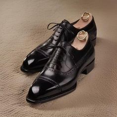 Men's Handmade black leather oxford shoes, leather sole shoes, formal wedding, office dress shoes, customize leather shoes Crafted from premium genuine leather, our boots combine luxury with durability, tailored for your perfect fit. Whether you're dressing for a special occasion or everyday wear, we have the ideal pair for you. Order your custom-made genuine leather boots today and make a stylish statement! **Shipping Information - International shipping available via DHL or FedEx Express. - Es Office Shoes For Men, Fashion Ramp, Store Boots, Gents Shoes, Black Leather Dress Shoes, Black Leather Dress, Black Leather Oxfords, Shoes Boot, Leather Store