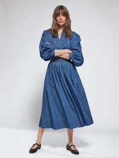 Effortlessly chic full skirt, now in denim. Made with versatility in mind for a bolder approach to a relaxed lifestyle. Suzie Kondi, Relaxed Lifestyle, Denim Cotton, Deep Teal, Circle Skirt, British Indian, Turks And Caicos Islands, Full Skirt, Cotton Poplin