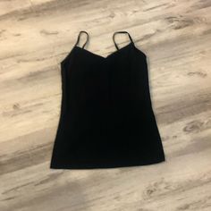 Black Old Navy, Tank Top From There, Intimates Line Collection Size Medium. This Tank Top Is So Soft It Would Be Perfect To Layer Under Some Of Those Winter Pajamas. It’s Warm But Looks To Be In Brand New Condition. Thanks For Looking Out The Rest Of My Closet. Make A Bundle And Save By Paying Only One Shipping Price For Multiple Items. Sleepwear Black, Navy Tank Top, Old Navy Tank Tops, Winter Pajamas, Women's Intimates, Old Navy, Pajamas, Tank Top, Size Medium