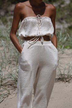 BAHHGOOSE LOLA TOP Summer Lookbook, Oversize Fashion, Looks Street Style, Linen Style, Outfits Casuales, Spring Summer Fashion, Cotton Linen, Fashion Inspo Outfits, Wheat