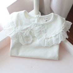 4 / 2T White Lapel children's bottom T-Shirt White Cotton Blouse With Cute Collar, Cute White Blouse With Lace Collar, Cute White Tops With Lace Collar, Cute White Top With Lace Collar, White Casual Top With Lace Collar, Casual White Top With Lace Collar, Cute White Top With Doll Collar, Cute White Top With Peter Pan Collar, White Cotton Doll Collar Shirt