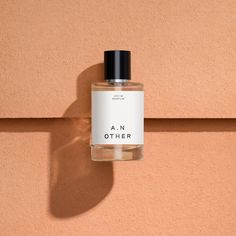 Picture of 11 designed by Socio Design for the project A. N. OTHER. Published on the Visual Journal in date 23 January 2018 Luxury Packaging Design, Coffee Aroma, Perfume Packaging, Organic Beauty Brands, Perfume Making, Gifts For Photographers, Visual Journal, Minimal Web Design, Square Photos