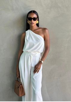 92% polyester, 8% elastane Made in China Dry clean only One shoulder styling Crepe fabric Item not sold as a set Lauren is 5'4", wearing size 0. Jasmine Tookes Style, Jasmin Tookes, Self Love Art, Beauty Affirmations, Jasmine Tookes, Chique Outfits, Effortlessly Chic Outfits, Elegante Casual, Event Outfit