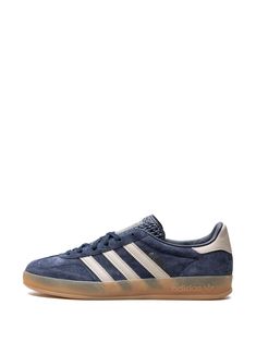 Find ADIDAS Gazelle Lace-up Sneakers on Editorialist. navy blue/ivory white calf suede/calf leather signature trefoil logo detail logo-embroidered tongue signature 3-Stripes logo contrasting heel counter front lace-up fastening round toe branded leather insole vulcanised-rubber sole These styles are supplied by a premium and authenticated sneaker marketplace. Stocking only the most sought-after footwear, they source and curate some of the most hard to find sneakers from around the world. Black Gazelles, Latest Sneakers, Leather Trainers, Swag Shoes, Sneakers Blue, Adidas Gazelle, Blue Adidas, Blue Ivory, Ivory White