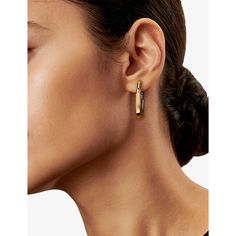 Find TIFFANY & CO. Lock 18ct Yellow-gold Earrings 1 Size on Editorialist. Since it was founded in 1837 and up until the 50s, Tiffany & Co. produced functional padlocks, and the latest contemporary iteration comes in the form of the gleaming Lock earrings. A far cry from robust archival designs, the pair's sleek and fluid lines symbolise inclusivity and togetherness. They're imagined in polished 18-carat yellow gold and kept free from fussy details.Tiffany & Co. Lock 18ct yellow-gold earrings100% 18ct yellow goldHinged-snap fasteningPolished finish, sold as a pair, lock designDimensions: mediumMade in ItalyPlease use a soft, dry polishing clothWe regret that for hygiene reasons, earrings cannot be exchanged or refunded, unless faulty. Luxury Everyday Yellow Gold Earrings With Polished Finish, Luxury Gold Earrings With Screw Back, Yellow Gold Polished Finish Huggie Earrings, Tiffany Hardware Earrings, Tiffany Hardware Earrings Gold, Tiffany And Co Earrings, Tiffany Gold, Lock Earrings, Tiffany Earrings