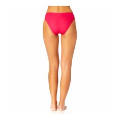 Enjoy the summer with our Basic Bottom and look sophisticated at the beach all season long. Made from copper-infused fabric, these swim bottoms have anti-bacterial and odor-control properties, ensuring lasting freshness during your active beach days. These swim bottoms will flatter your hips while providing moderate coverage and sun protection from its UPF 50+ rating. Pair these swim bottoms with our matching Banded V-Neck Longline Bra for a complete summer look! Stretch Beachwear Bottoms For Beach Party, Spring Seamless Tie-side Bottoms, Beach High-cut Leg Swimwear With Lined Body, Beach Swimwear With High-cut Leg And Lined Body, High-cut Leg Beach Swimwear With Lined Body, Seamless High-cut Leg Swimwear For Beach Season, Seamless Stretch Bottoms For Beach Party, Solid Summer Bottoms With Smoothing Details, Solid Color Summer Bottoms With Smoothing