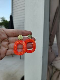 These pink resin open oval earrings are beautiful! The different shades of pink and glitter look great hanging from the golfen stud. Trendy Oval Party Earrings, Trendy Oval Earrings For Party, Pink And Glitter, Different Shades Of Pink, Oval Earrings, Oval Earring, Shades Of Pink, Beauty Book, Favorite Jewelry