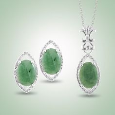 Beautiful set with detailed silver parts and sleek Jade centerpieces. Leaf Green Jade (10 x 7.5 mm) Sterling Silver (925) Length chain: 18" Lenght pendant: 1.1" Available in diferent Jade colors, on request ITEMS ARE AVAILABLE SEPARATELY SELECT SET OR INDIVIDUAL ITEMS White Gold Sterling Silver Jewelry Sets With Diamond Accents, Classic Sterling Silver Jewelry Sets With Diamond Accents, Classic Jewelry With May Birthstone Gemstone Accents, Formal Polished Finish Jewelry For May Birthstone, Elegant Oval Pendant Jewelry With Gemstone Accents, Elegant Silver Emerald Necklace, Formal Sterling Silver Jewelry Sets With Diamond Accents, Fine Sterling Silver Jewelry Sets With Diamond Accents, Fine Jewelry Sets With Diamond Accents In Sterling Silver