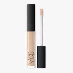 Nars Radiant Creamy Concealer In Shade Vanilla. Originally $39. New Not In Box. #Nars#Concealer#Creamy#Fullcoverage#Skin#Complexion Nars Radiant Concealer, Trending Makeup And Skincare, Nars Concealer Vanilla, Best Makeup Concealer, Elegant Makeup Products, Makeup For Teens Products, Nars Concealer Shades, Nars Concelear, Concelear Shades