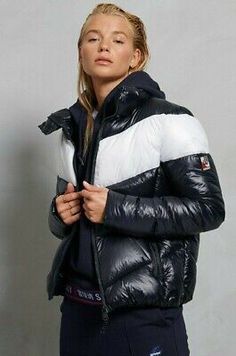 Trendy Fashion Superdry Womens Brooklyn Padded Jacket Navy/White, women's Coats Jackets Everyday Jacket, Shiny Jacket, Recycled Bottles, Warm Jacket, Women's Coats & Jackets, Casual Everyday, Padded Jacket, Navy Color, Signature Logo