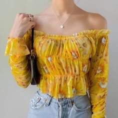 Nwt Urban Outfitters Sunflower Patterned Off The Shoulder Top. Size Small And In Perfect Condition! Retails For $50. Selling Because I'm Just Cleaning Out My Closet And Never Wore This! Yellow Floral Print Top For Spring, Spring Yellow Floral Print Top, Trendy Yellow Tops From Urban Outfitters, Yellow Urban Outfitters Top For Spring, Urban Outfitters Yellow Tops For Spring, Urban Outfitters Long Sleeve Tops With Floral Print, Casual Yellow Spring Top, Casual Yellow Top For Spring, Fitted Yellow Top From Urban Outfitters