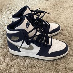 Midnight Navy High Top Jordan Nike. Size 6y > Womens 7.5. Price Firm** Jordan 1 High Top, Motivational Mugs, Pretty Sneakers, Nike Shoes Girls, Nike Fashion Shoes, Nike High Tops, Nike High, All Nike Shoes, Shoe Wishlist